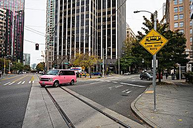 官方发布《彩虹六号：围攻》新干员Osa实机介绍视频 